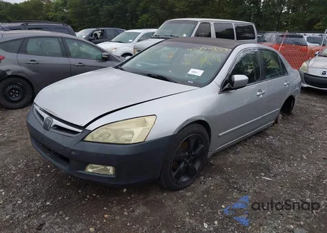 2007 Honda Accord 2.4 Se from USA, damaged, VIN 1HGCM56357A111553